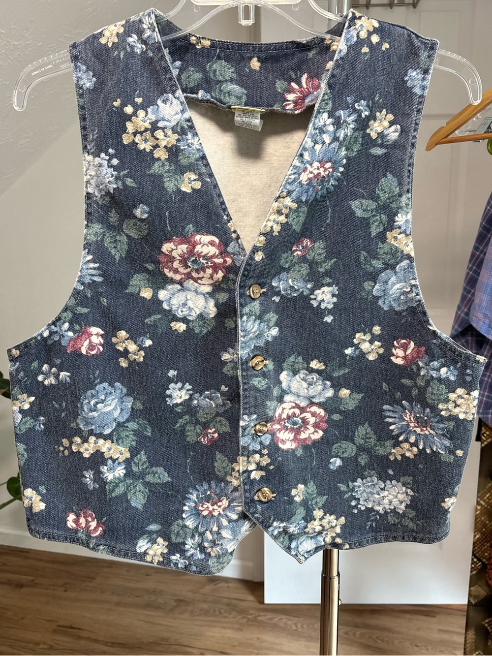 Vintage denim vest with floral print, Vivaldi Jeanswear size large